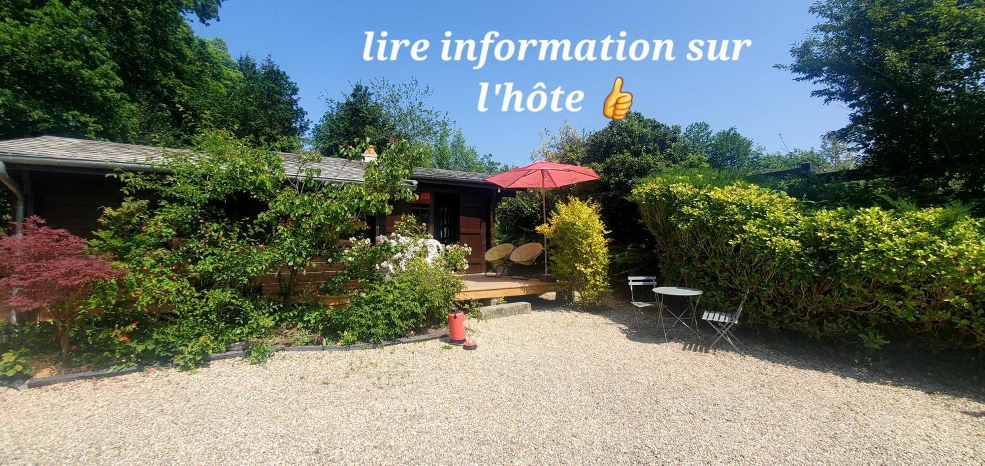 Chalet En Pleine Nature Au Bord D'Un Etang Lanvallay Exteriér fotografie
